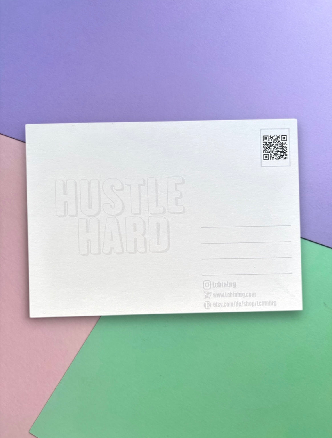 Postkarte „Hustle Hard“