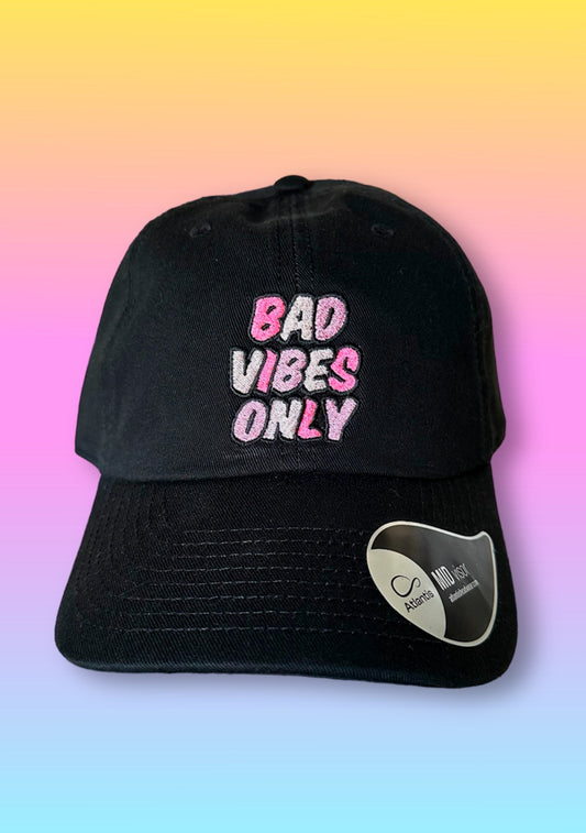 Cap „Bad Vibes Only“ used black - pinke Schrift