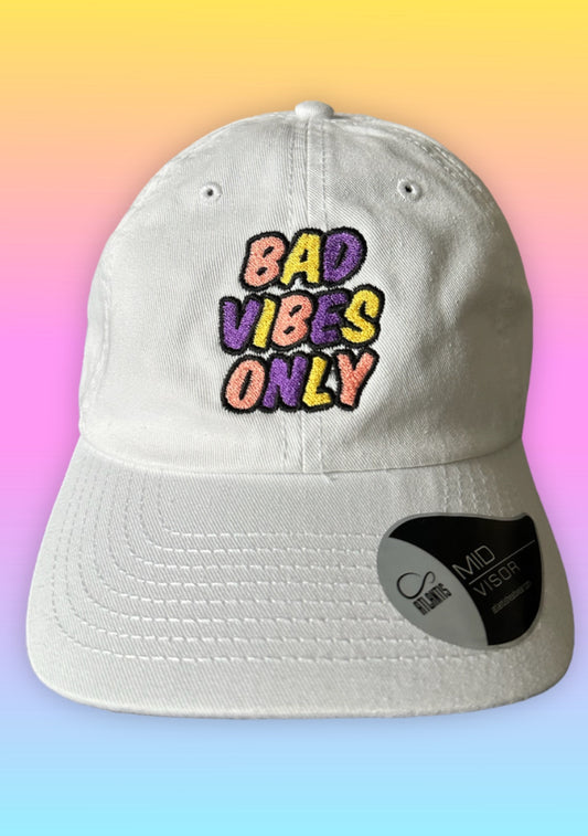 Cap „Bad Vibes Only“ weiß